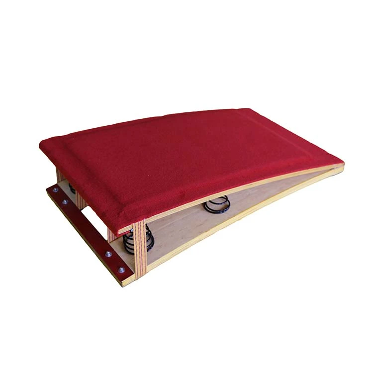 मुलांचा स्प्रिंगबोर्ड