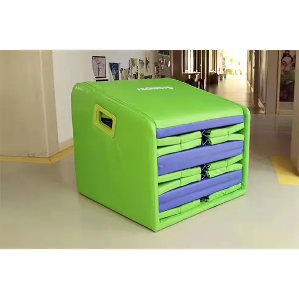 फोल्ड करण्यायोग्य स्लाइड